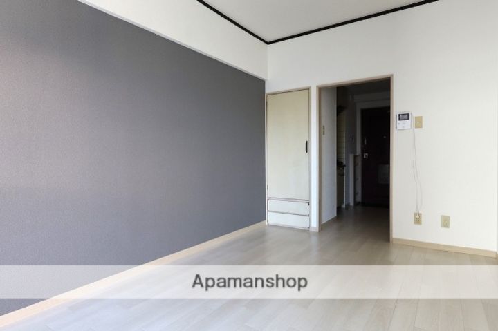 南千田柴崎ビルの内装