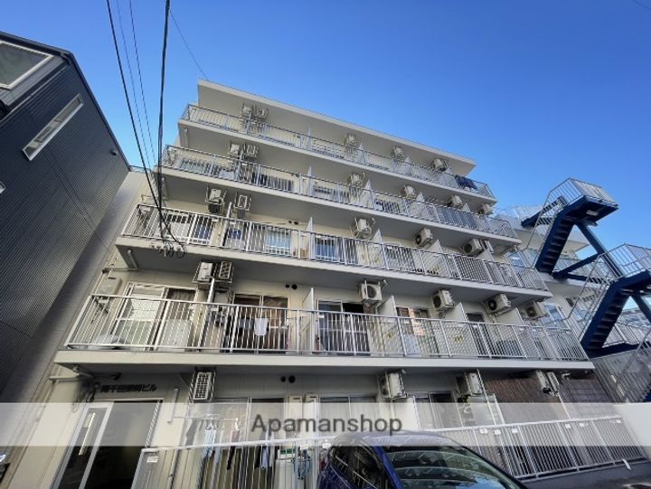 南千田柴崎ビルの外観