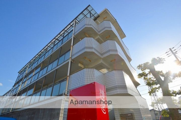 カーサ蟹原の外観