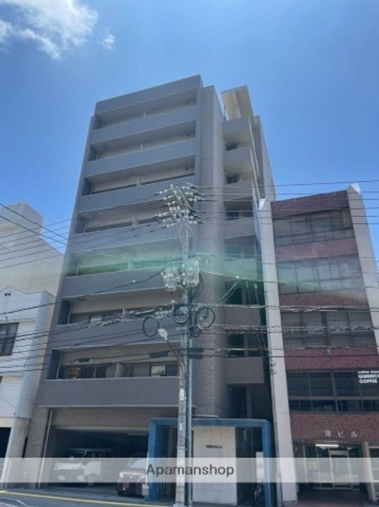 広島県広島市中区竹屋町の賃貸マンションの外観