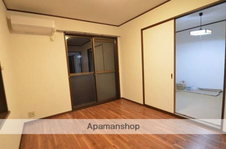 広島県広島市安佐南区川内1丁目の賃貸アパートの内装