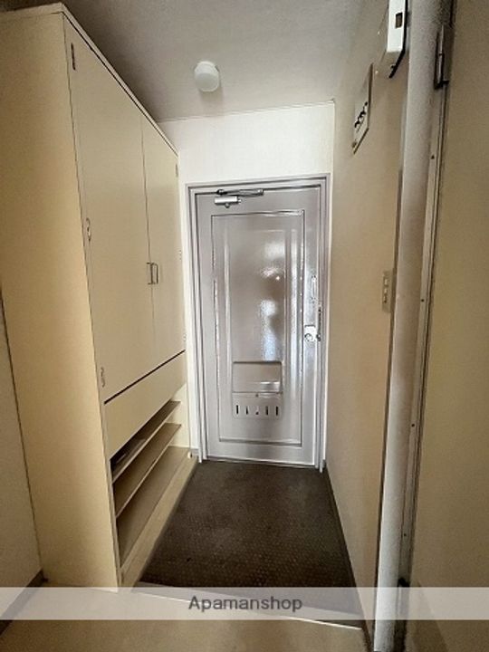 広島県広島市安佐北区可部南4丁目の賃貸マンションの玄関