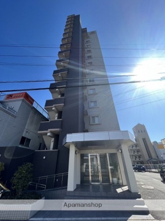 プレジールジョイ西原の外観