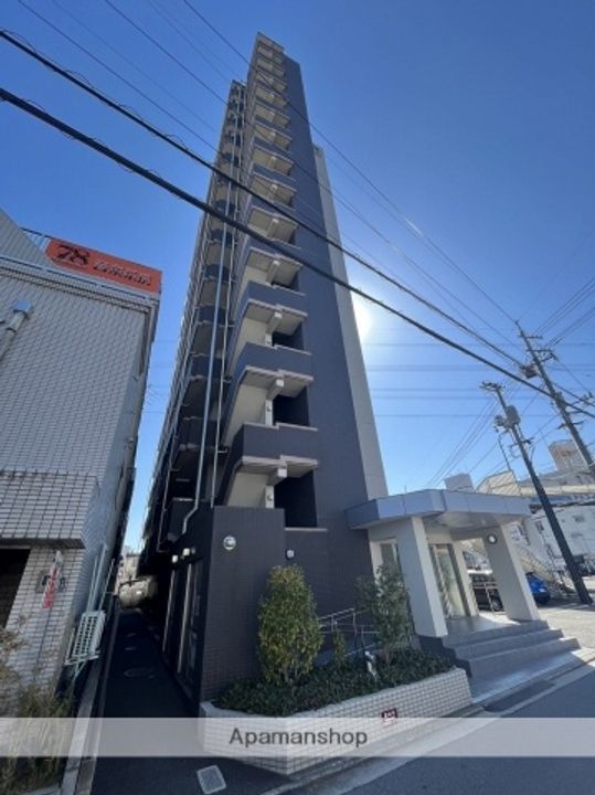 プレジールジョイ西原の外観