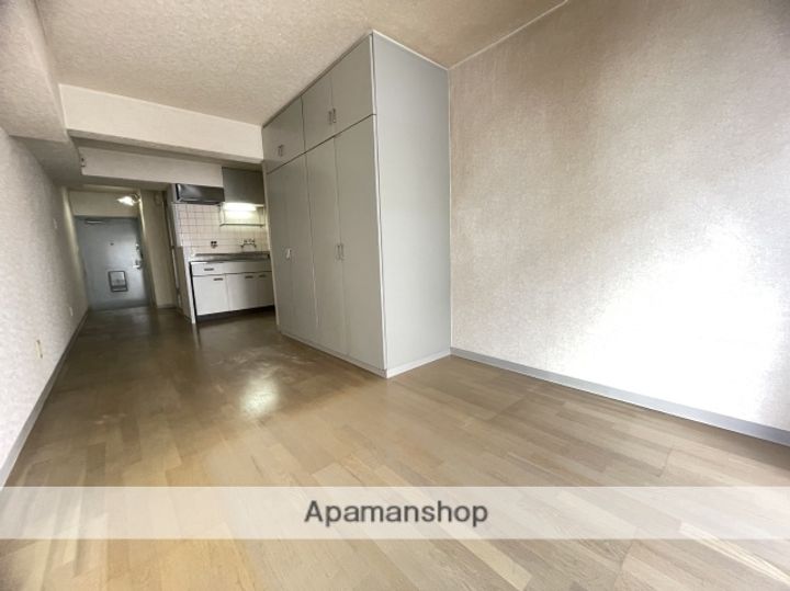 サンシャイン庚午の居間