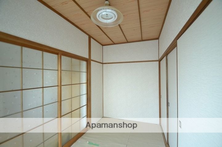 丸山アパートの内装