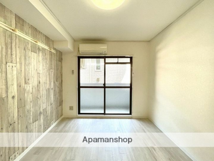 広島県広島市南区宇品神田3丁目の賃貸マンションの内装