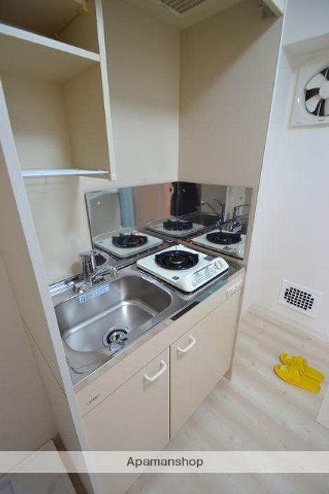 にしたやビルのキッチン