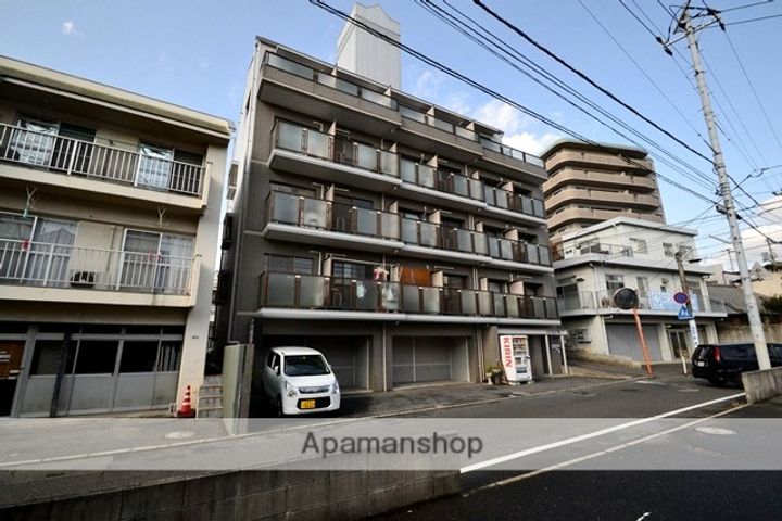 広島県広島市東区戸坂千足1丁目の賃貸マンションの外観