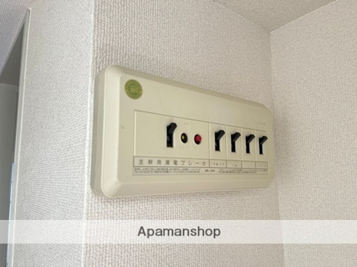 広島県広島市東区中山上2丁目の賃貸マンションの内装