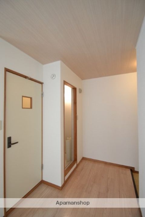 広島県広島市中区南竹屋町の賃貸マンションの内装