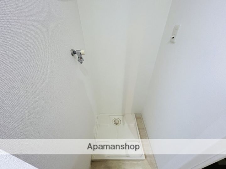 広島県広島市中区舟入中町の賃貸マンションの内装