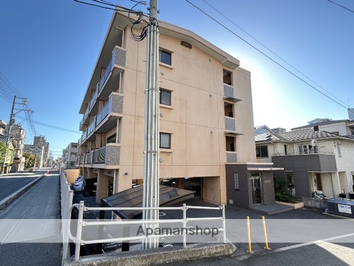 広島県広島市中区吉島東1丁目の賃貸マンションの外観