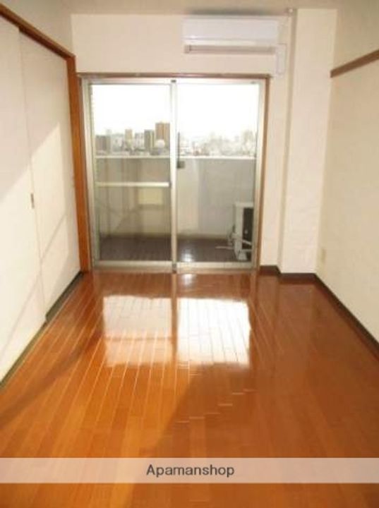 アティール観音の内装