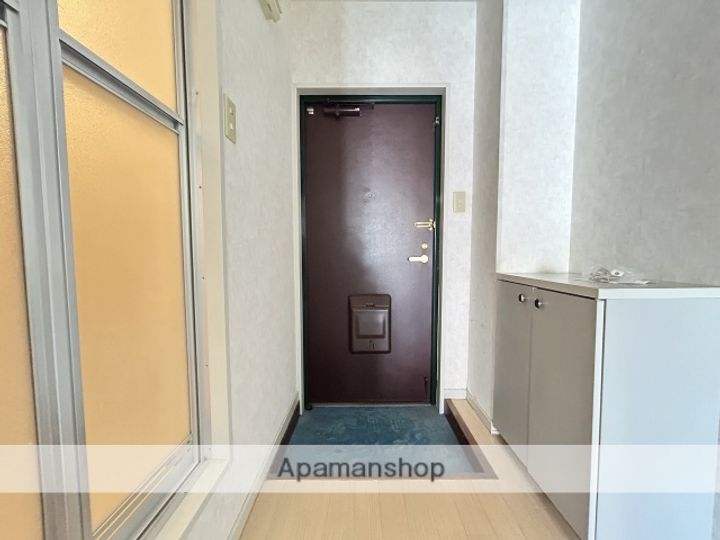 広島県広島市中区舟入幸町の賃貸マンションの玄関