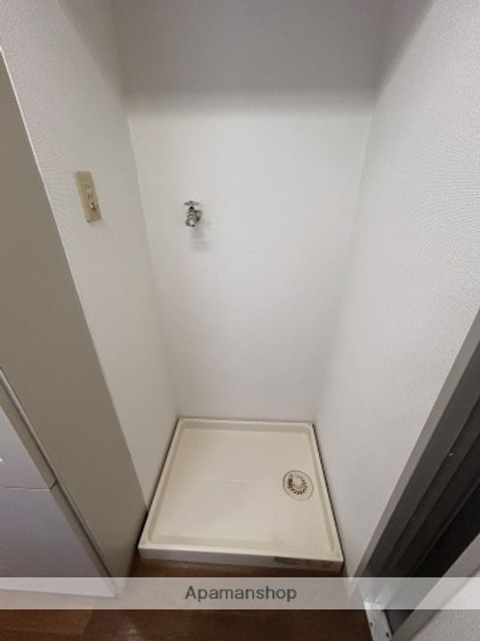 広島県広島市西区己斐中1丁目の賃貸マンション103の内装