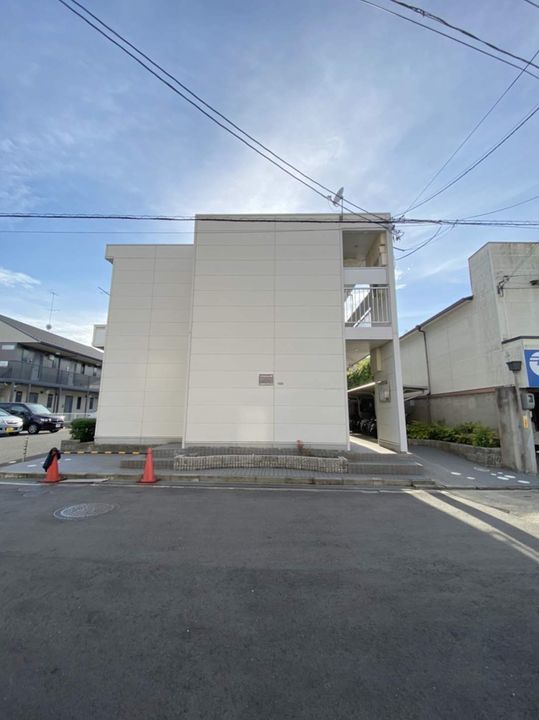 レオパレス青崎の外観