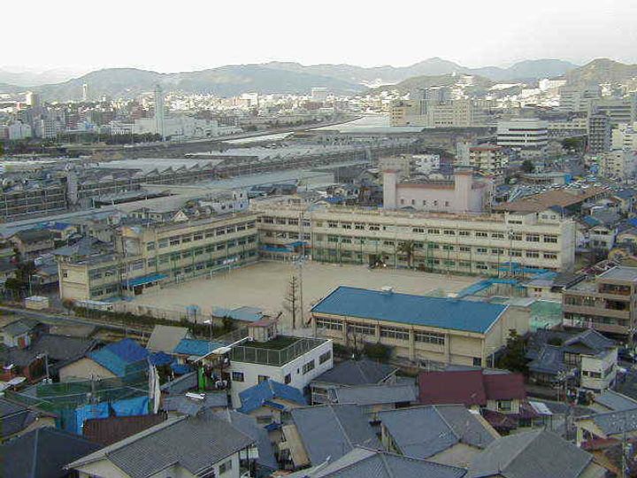 レオパレス青崎の周辺