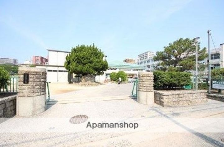 広島県広島市南区宇品御幸5丁目の賃貸マンションの周辺