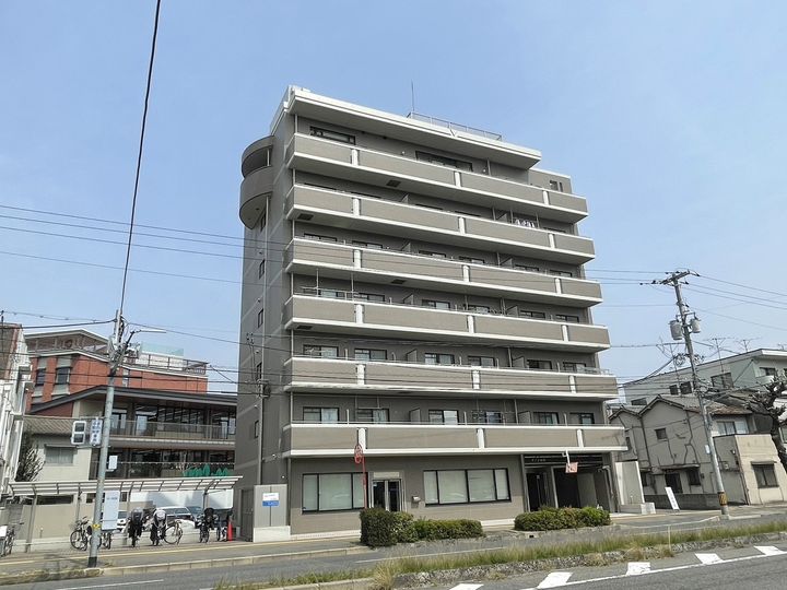 メゾン山田503号室の外観