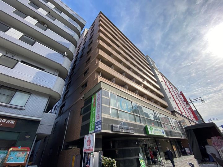 コンフォートNビルの外観