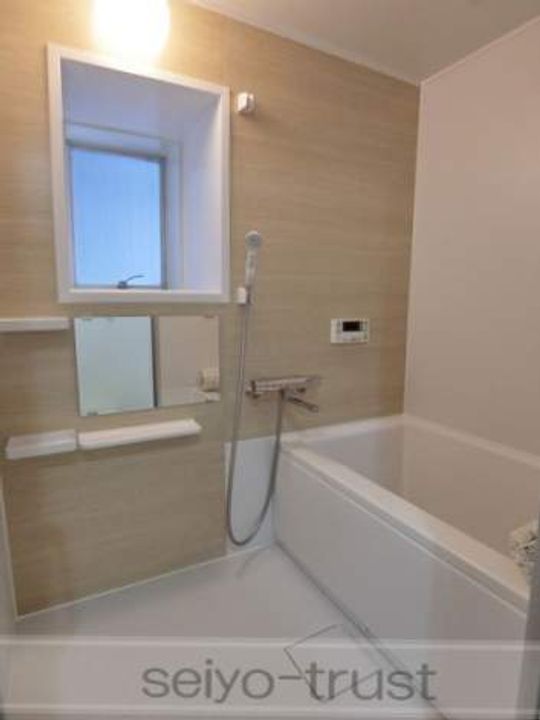 西興ビル302号室の風呂