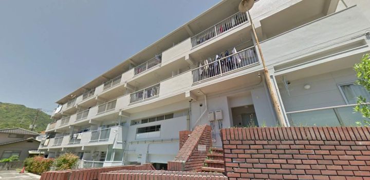 西興ビル302号室の外観