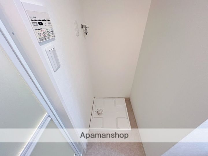 広島県広島市中区宝町の賃貸マンションの内装