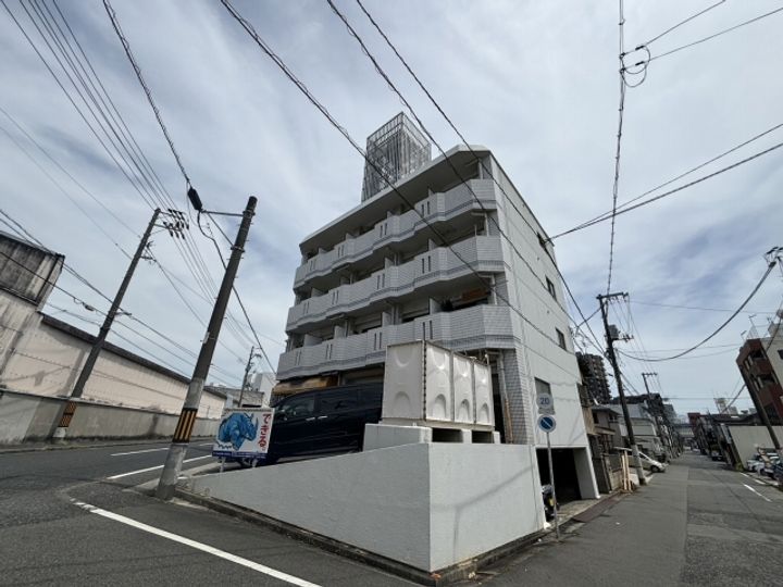 ハイツ観音304号室の外観