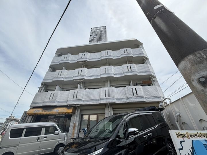 ハイツ観音304号室の外観