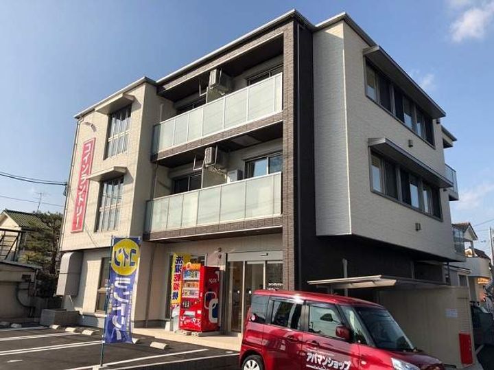 FT・MEビル303号室の外観