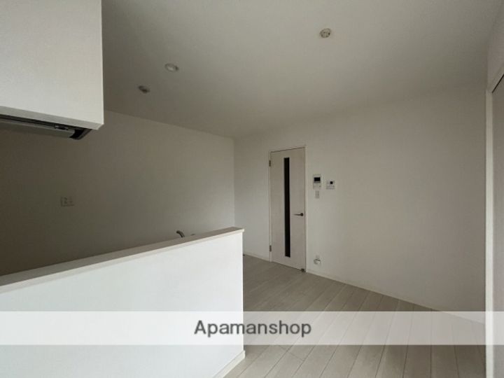 広島県広島市中区江波二本松2丁目の賃貸アパートの内装