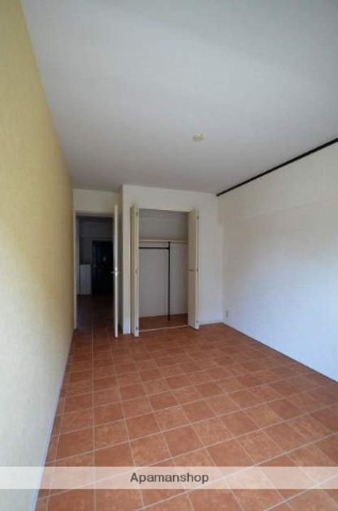 広島県広島市安佐北区可部5丁目の賃貸マンションの内装