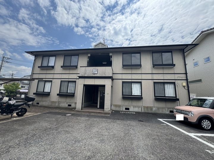 サンライフ坂本 B202号室の外観