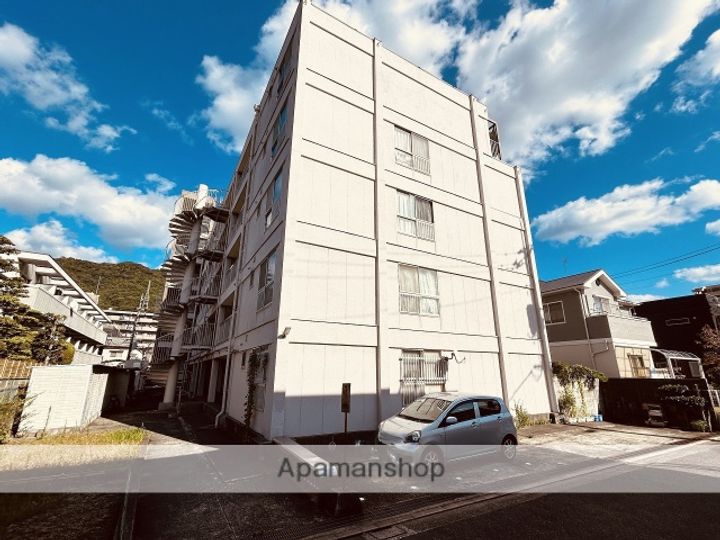 広島県広島市東区戸坂山根1丁目の賃貸マンションの外観