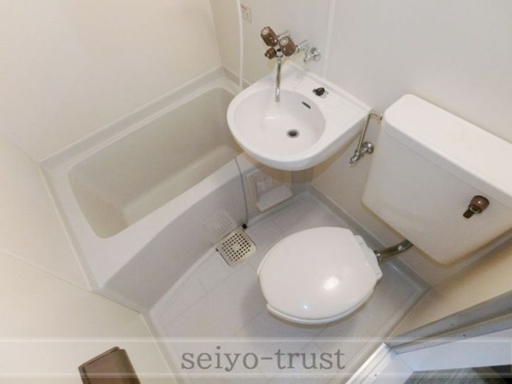 ノースウイングス704号室の風呂