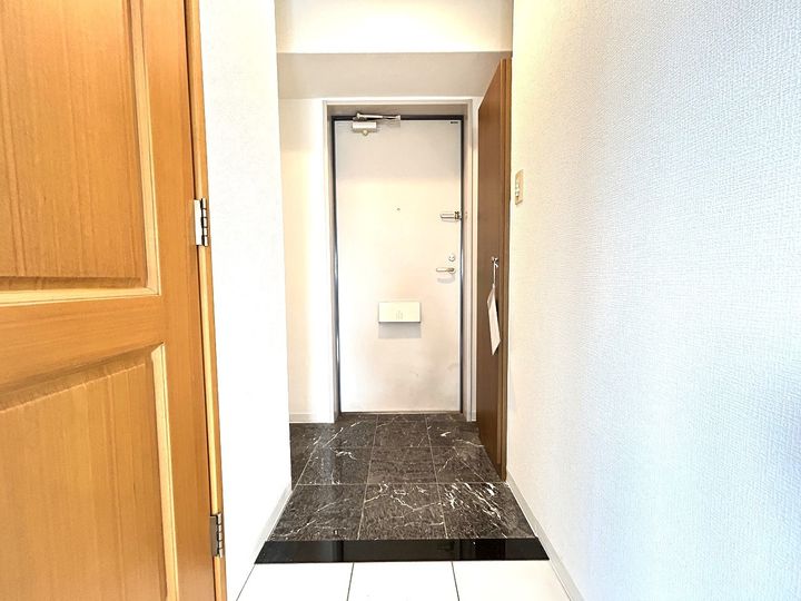 ENISHU己斐本町の玄関