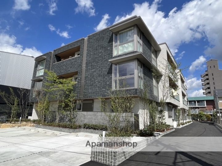 広島県広島市安佐南区西原4丁目の賃貸マンションの外観