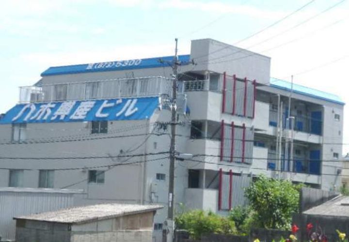 八木興産ビル207号室の外観