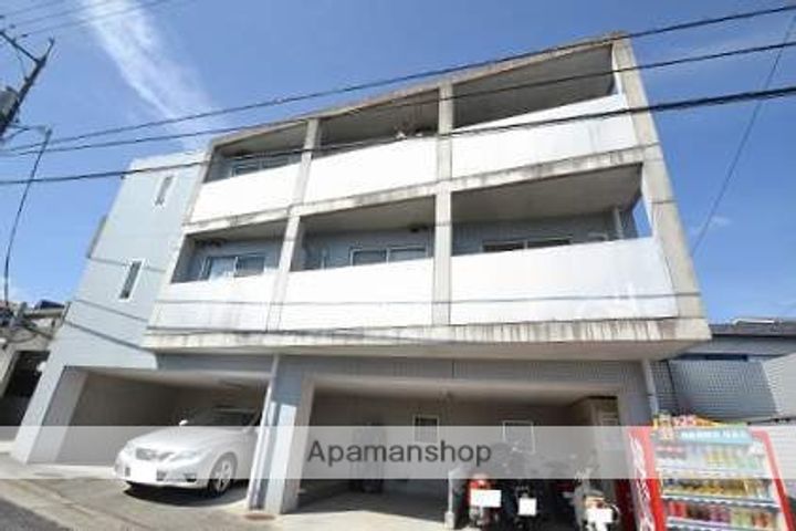 広島県安芸郡府中町柳ケ丘の賃貸マンションの外観