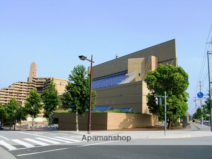 広島県広島市中区千田町3丁目の賃貸マンションの周辺