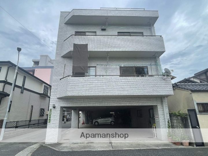 広島県広島市中区吉島西3丁目の賃貸マンションの外観
