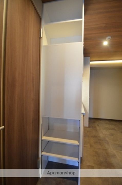 広島県広島市西区中広町3丁目の賃貸マンションの内装