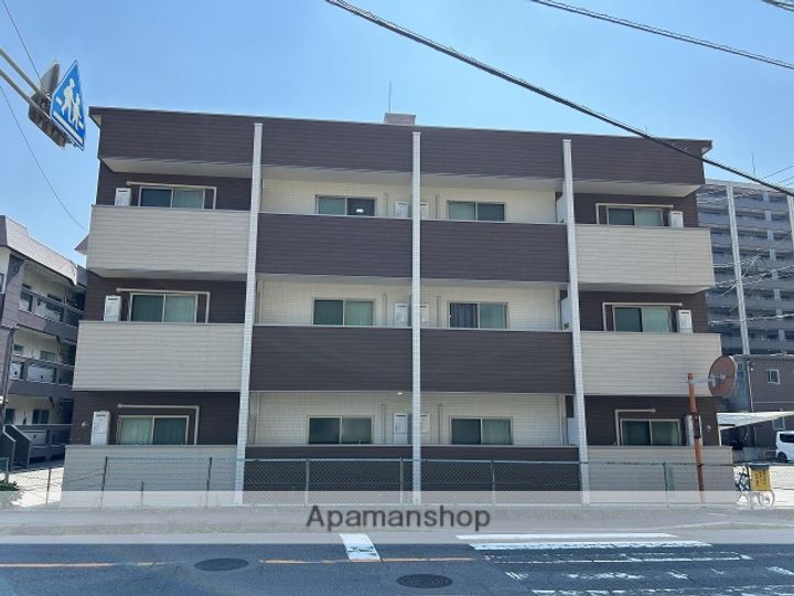 AXA五日市駅前の外観