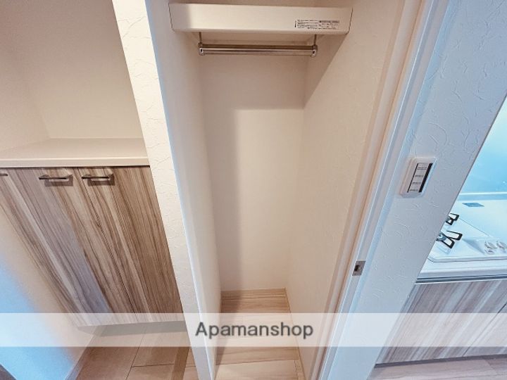 広島県広島市東区上大須賀町の賃貸マンションの内装