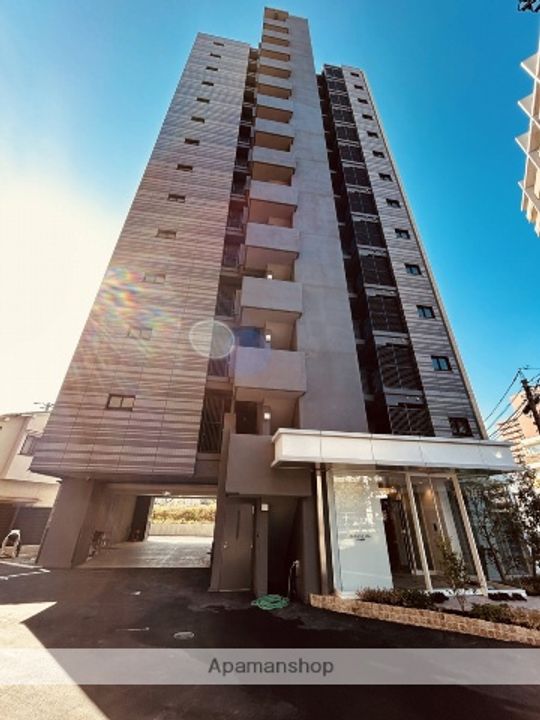 広島県広島市東区上大須賀町の賃貸マンションの外観