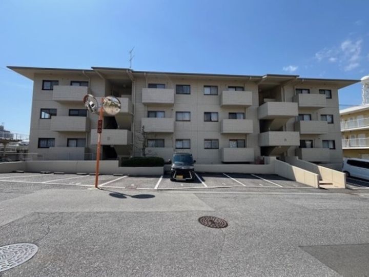 ヴェルテ皆賀の外観