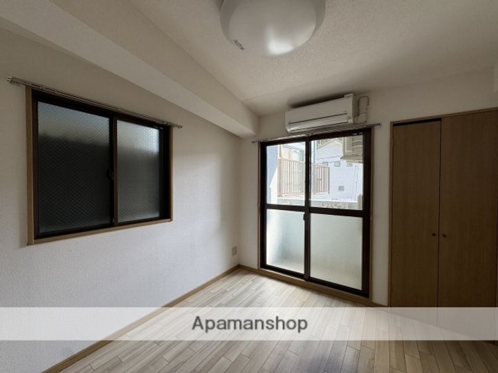 広島県広島市東区牛田東3丁目の賃貸マンションの内装