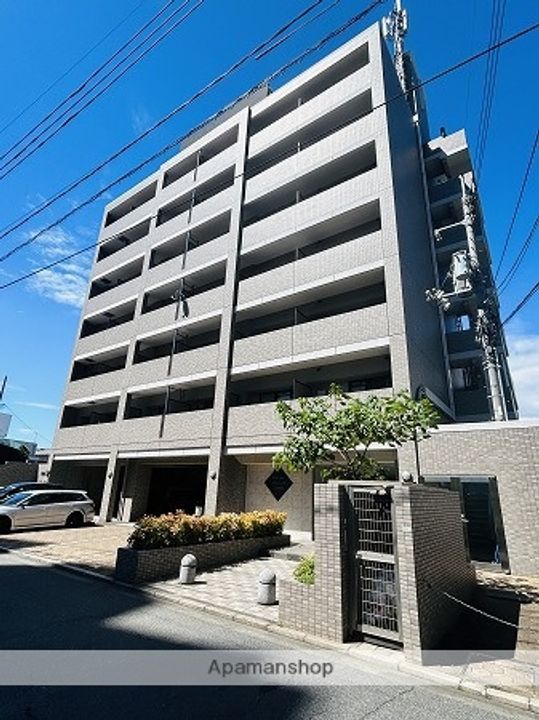 アベニュー牛田新町の外観