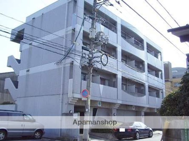 メゾン山肩の外観